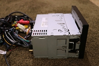 USED M4-LCD MAGNADYNE DISC PLAYER AM/FM/WB RADIO RV PARTS FOR SALE