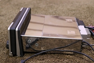 USED CMD6 CLARION WATERTIGHT MARINE CD/USB RECEIVER FOR SALE